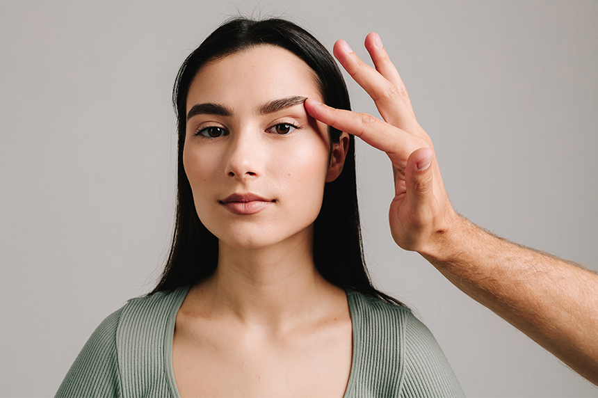 Doctor-and-Patient-prepping-for-Plastic-Surgery