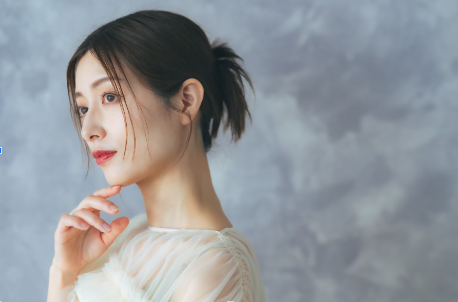Woman with slim facial features
